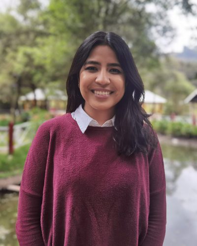 SARA HERNANDEZ